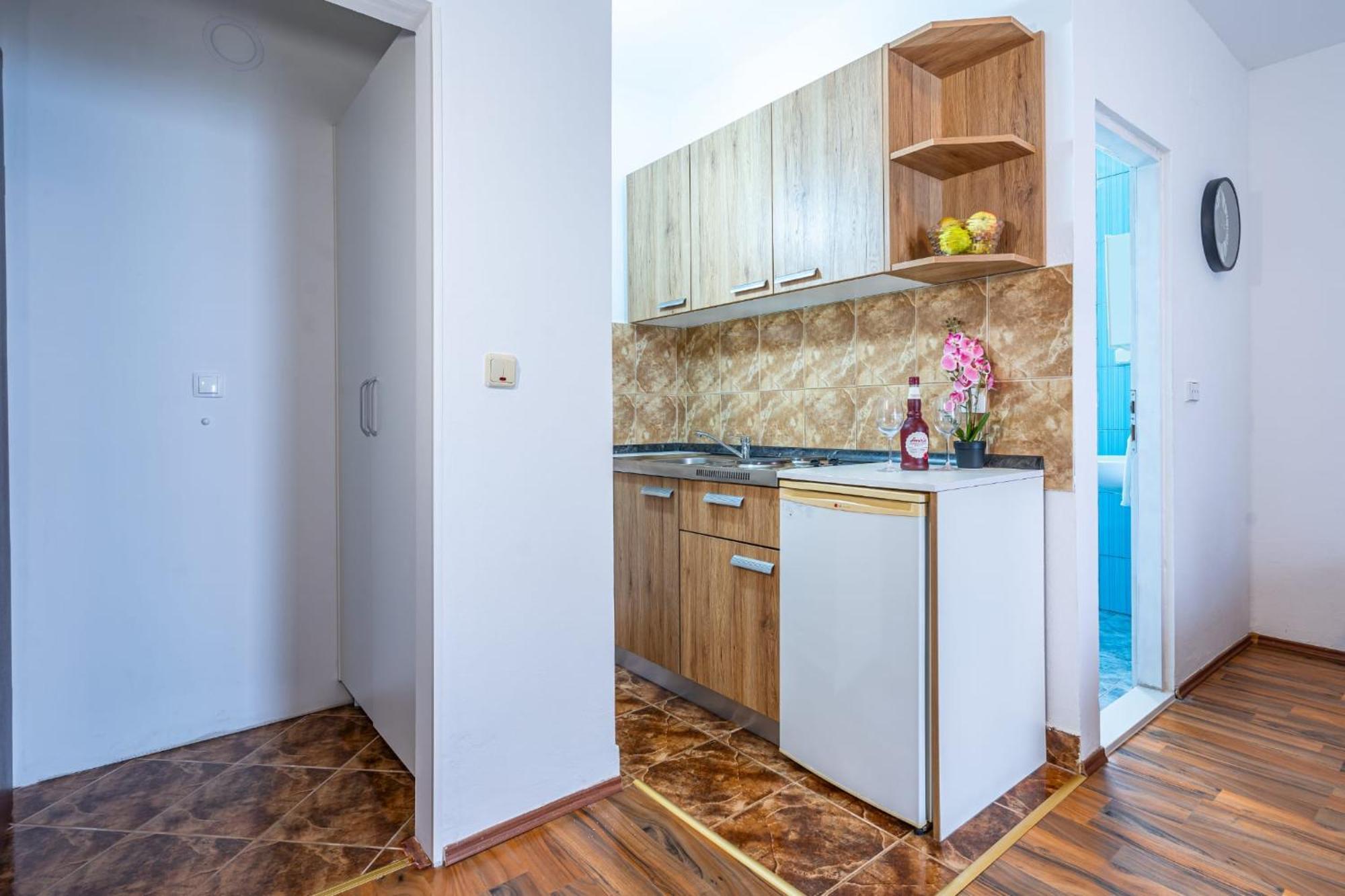 Apartmani Vinko ביבינייה מראה חיצוני תמונה